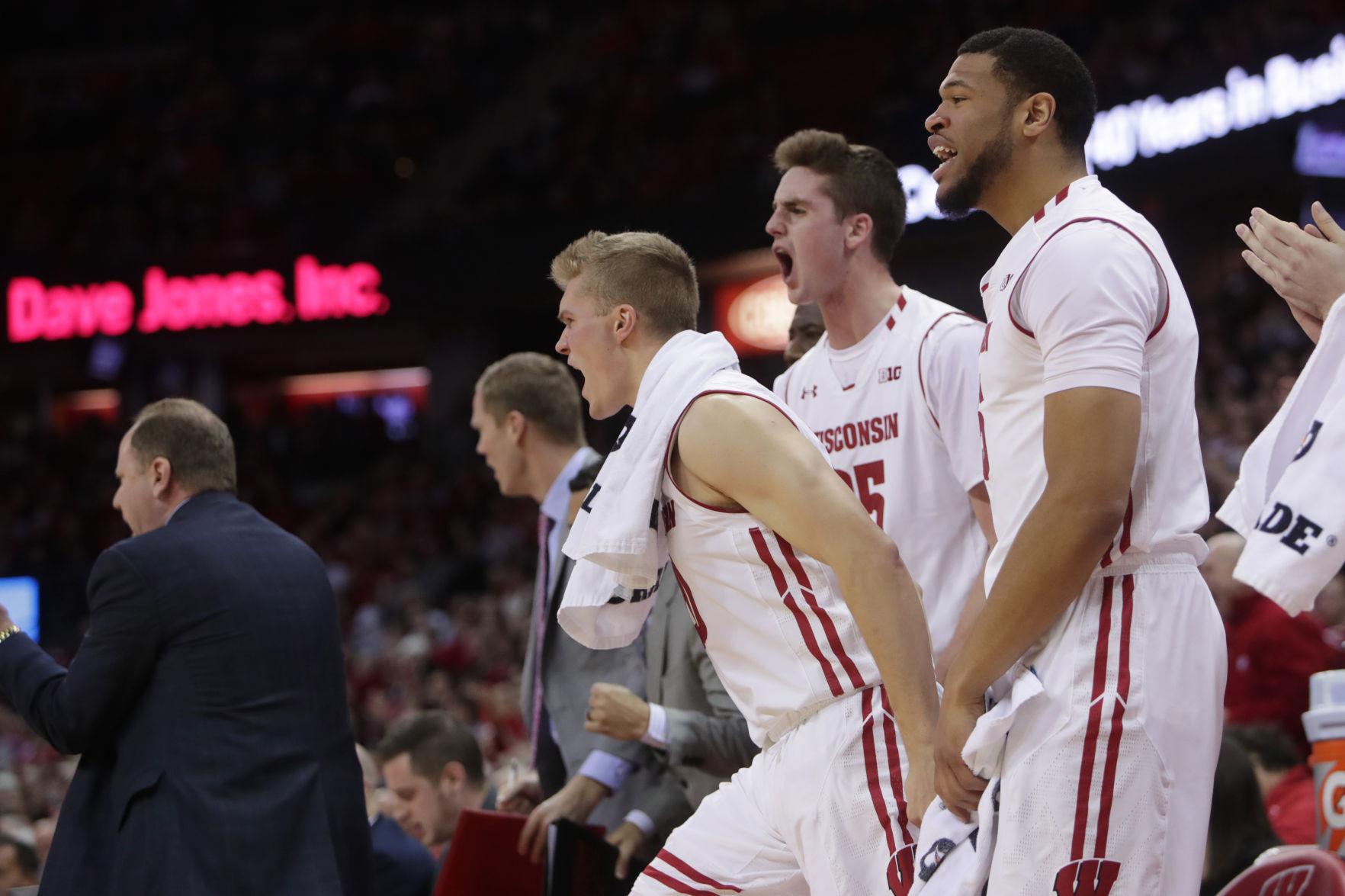 12BadgersIndiana1554AJA-01022018203450